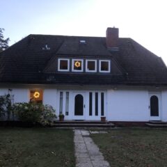 Das Haus im Herbst